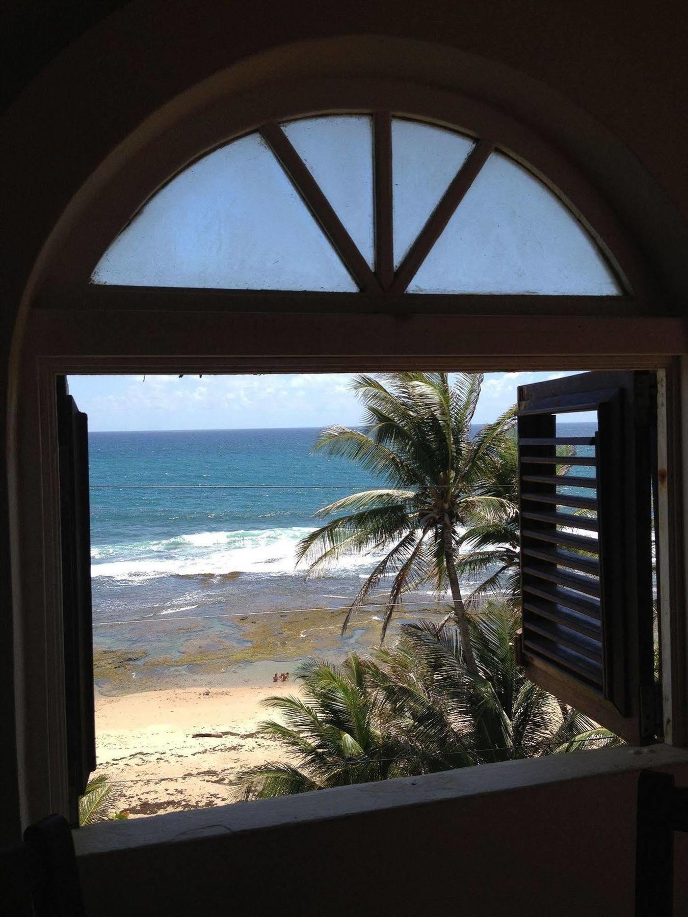 Round House Hotel Bathsheba Esterno foto