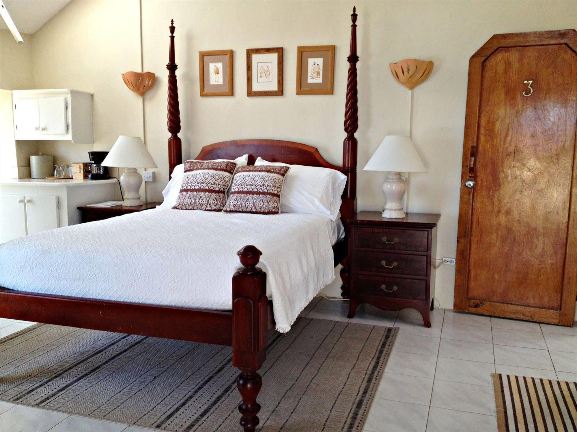 Round House Hotel Bathsheba Esterno foto