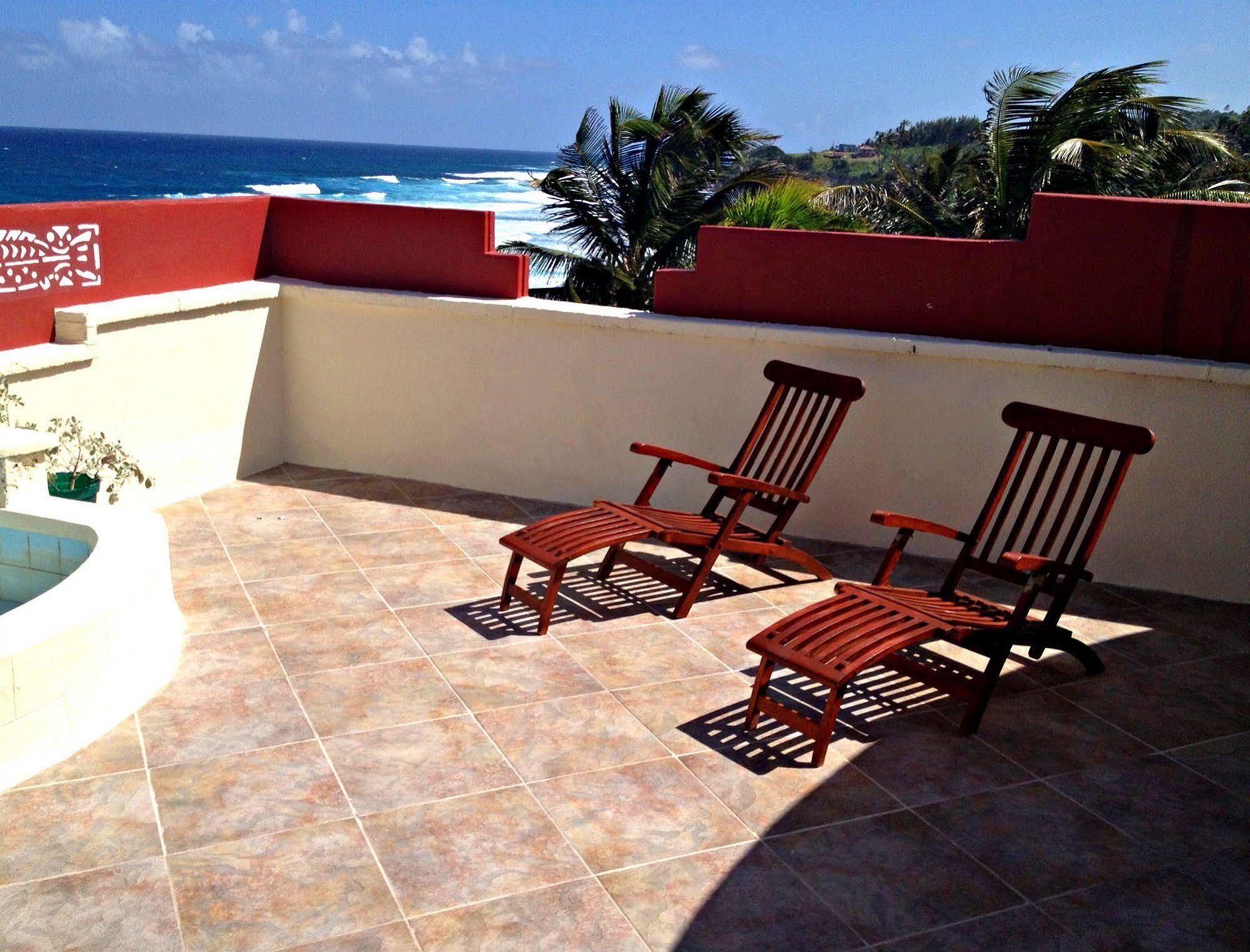 Round House Hotel Bathsheba Esterno foto