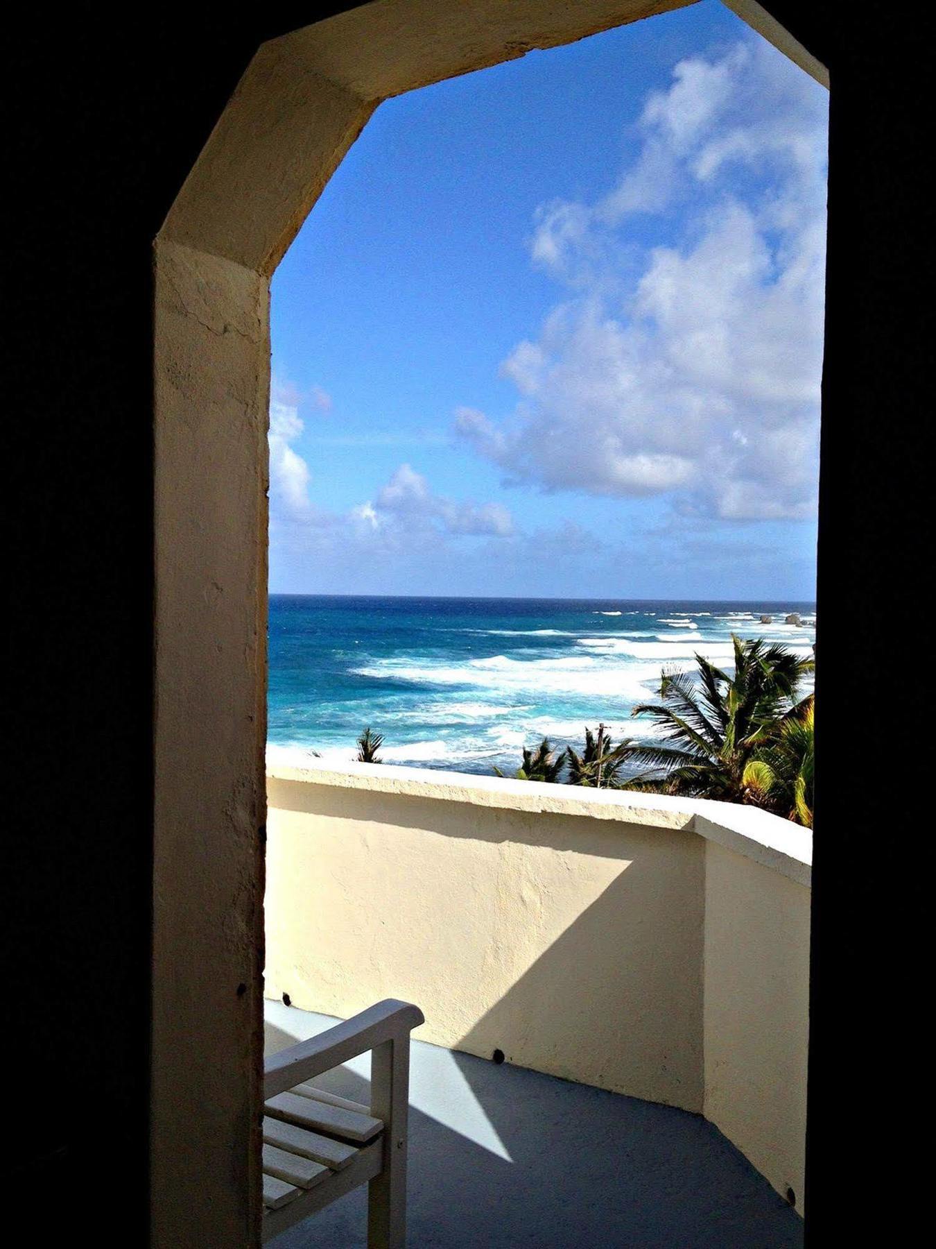 Round House Hotel Bathsheba Esterno foto